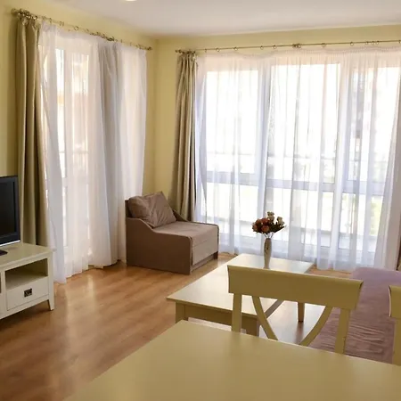 Apartmán Cozy Flores 2 Bedrooms *